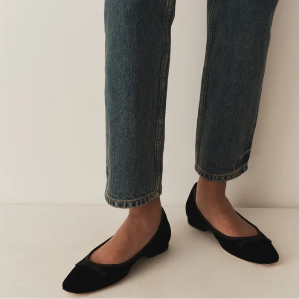 Doen Odette Ballet Flats in Black Velvet